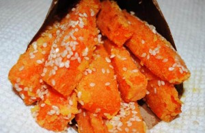 Сладкий картофель с кунжутом в фритюрнице Тефаль актифрай